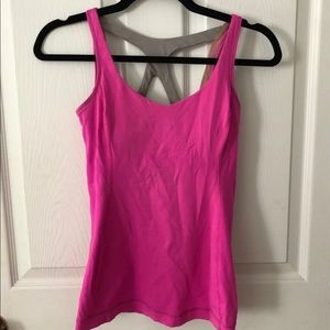 Lulu Lemon top